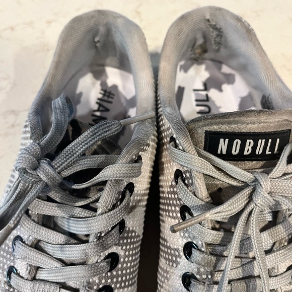NoBull trainers size 8 with additional laces - Picture 4 of 5